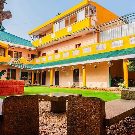 La Courtyard Hotel Pondicherry Exterior photo