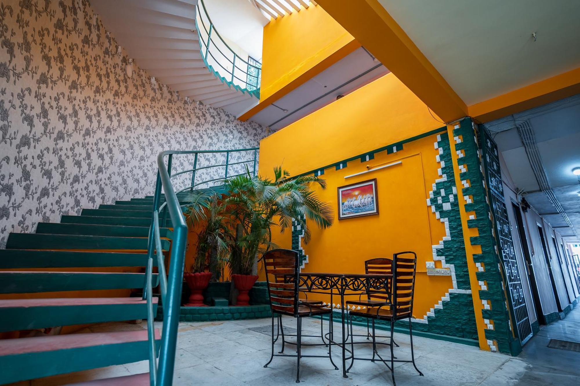 La Courtyard Hotel Pondicherry Exterior photo